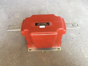 *NUOVO* Instrument Transformers Inc. CTWH3-60-T100-251 TRASFORMATORE DI CORRENTE 250:SA - Foto 1 di 3