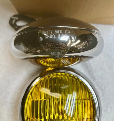 Vintage 1940s-1950s Unity 5" Amber Fog Lights Pair- Ford Nameplate- NOS in box - Image 1 of 4
