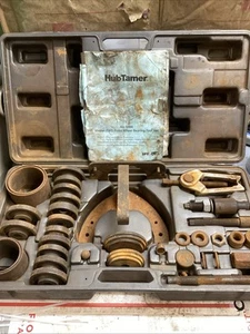 OTC 6490 Hub Tamer FWD Front Wheel Bearing Tool Set ED4U 5042 - Foto 1 di 6
