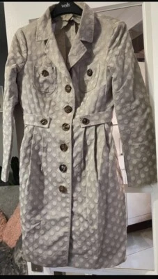 Moschino Cheap and Chic Mac/TrenchCoat Size 10 Beige Dot Design Ex. Condition - Image 1 of 4