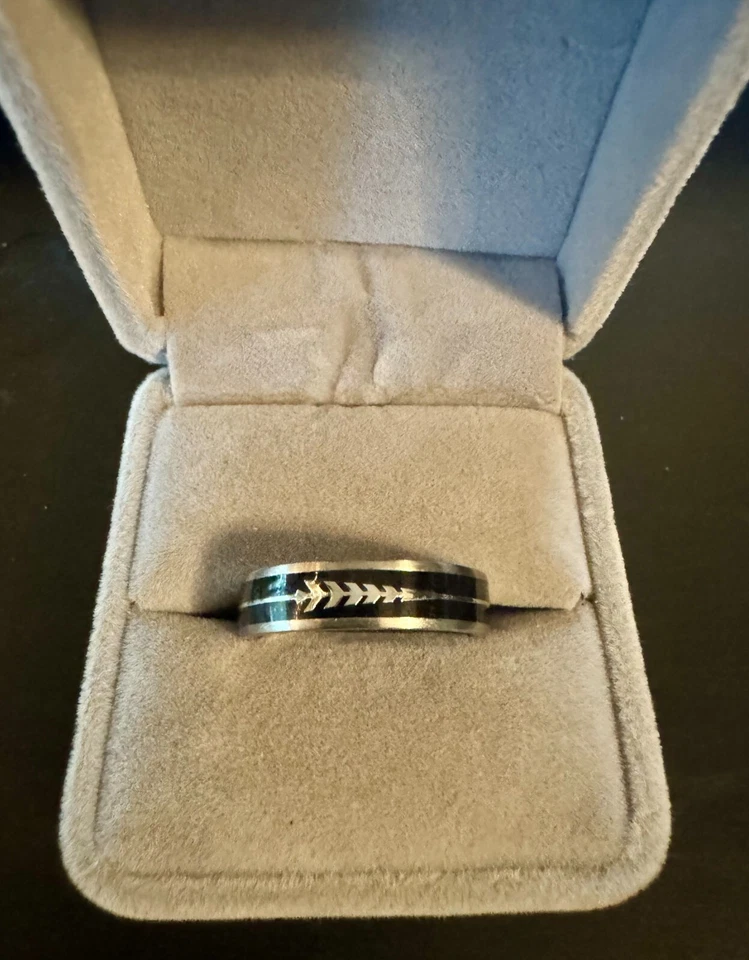 Anillo Hombre - Titanio y Madera Negra Foto 1 de 1