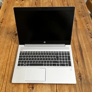 HP ProBook 450 G7 15.6" (256GB SSD, Intel Core I5-10210U, 1.6GHz, 8GB RAM)... - Picture 1 of 4