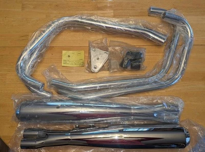 Honda CB500 CB550 1971-1976 cuatro vintage nuevo sistema de escape 4 en 2 nuevo en caja Foto 1 de 4