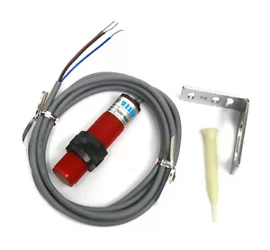 1pc Fotek Capacitive Proximity Sensor CP18-30N D= 20mm NPN IP66 CE Taiwan - Picture 1 of 5