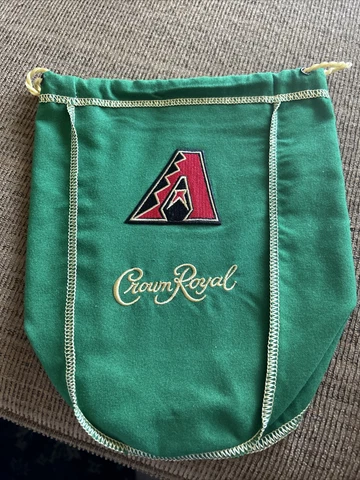 MLB Arizona Diamondbacks Logo’d CROWN ROYAL BAGS  1 Liter (medium) 9x7 Cover