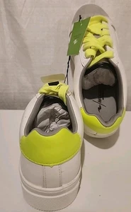 Athletic Works Shoes men. US  Men Shoe size 9. Color: White & Green. - Picture 1 of 6