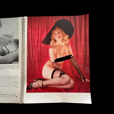 Figure Quarterly Vol 10 Magazine Bettie Page Zoltan Glass June McCall Pinup 1955 - Imagem 1 de 4