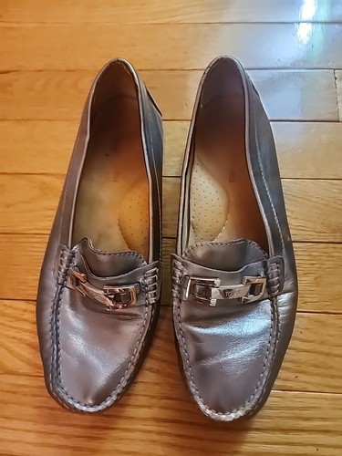 TOD’S Scarpe mocassini Tods in pelle grigio argento taglia Eur 39 US 8 8 5 penny ottime condizioni