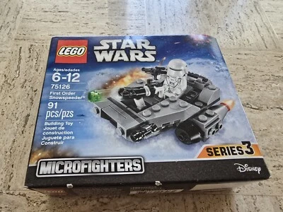 Lego Creased 75126 Star Wars MICROFIGHTERS FIRST ORDER SNOWSPEEDER Retired  - Image 1 of 4