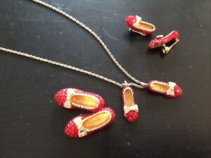 Pre Owned Red Ruby Rhinestone Slippers Necklace Earrings Pin Dorothy Oz