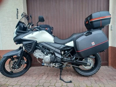 Suzuki DL 650 V-Strom BJ 2013 weiss/schwarz, Bestzustand, wenig KM - Bild 1 von 4
