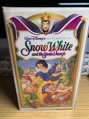 Snow White and the Seven Dwarfs (1994) VHS Walt Disney Gently Used Good Condit. - Image 1 of 3