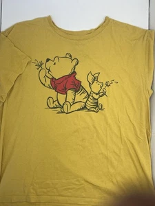 Winnie The Pooh & Piglet Women's Size 2XL Short Sleeve T-Shirt Yellow Dandelions - Picture 1 of 7