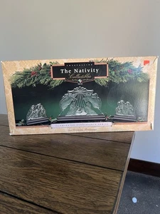 Light Up Nativity Set Christmas Holiday Vintage 1994 Crystalline Nativity Collec - Picture 1 of 12