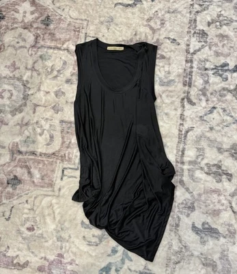 Top asimétrico Balenciaga Foto 1 de 2