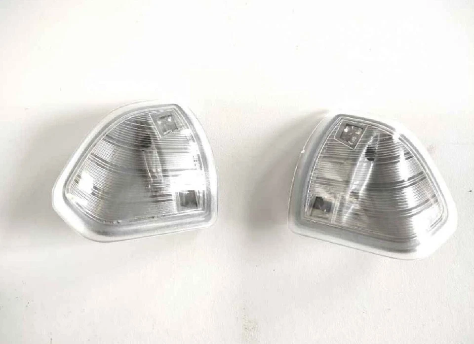 Reverse Mirror Iight 68067758AA For Dodge Ram 2010-2023 1500 2500 3500 ‘ - Image 1 of 1