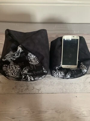 Harry Potter - iPhone Holder iPhone plus Stand phone cushion stand  Phone Holder - Image 1 of 4