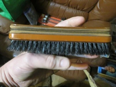 KIT DE ASEO DE VIAJE CEPILLO BRILLO ZAPATOS VINTAGE HECHO EN ALEMANIA OCCIDENTAL PIEL DE VACA Foto 1 de 4