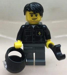 LEGO ®-Minifigura Helm&Haare Speed Champions 76914 Ferrari 812 Competizione sc105 - Imagen 1 de 9