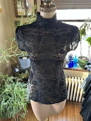Express Vintage Encaje Negro Transparente Pull Over Top Cuello Tortuga Talla S Muy Bonito Gótico Foto 1 de 4