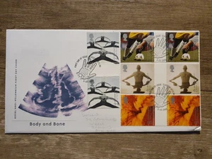 2000 - KÖRPER UND KNOCHEN - RINNENPAAR ERSTTAGSBRIEF - #2805 - Bild 1 von 1