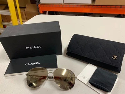 Chanel 4189TQ Pilot 59-14-135 Womens Sunglasses  100% Authentic Aviators EUC - Image 1 of 4