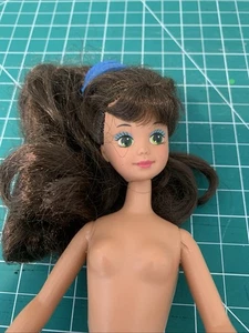 Barbie Skipper capelli castani 1987 bambola 10” nuda ottime condizioni - Foto 1 di 13