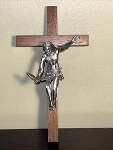 Gift Of The Spirit Crucifix Wood And Pewter Jesus Releasing Dove Signed W. Berg - Picture 1 of 11