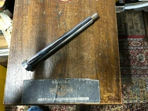 Harley-Davidson swingarm pivot shaft bolt standard NEW hd part number 47510-58 - Picture 1 of 9