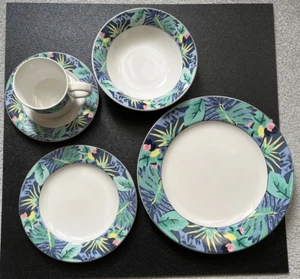 (3) Five Piece Vitromaster Tropical Key Largo Place Settings - Picture 1 of 11
