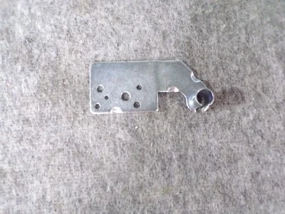 AEH36437002 KENMORE BISAGRA PUERTA FRIGORÍFICO LADO DERECHO Foto 1 de 2