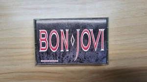 BON JOVI - SLIPPERY WHEN NASS KASSETTE - 1986 - POLYGRAMMSCHALLPLATTEN - Bild 1 von 7