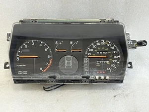 Honda Accord 1985 sedán velocímetro clúster 112 k millas automático tipo carburado - Imagen 1 de 9