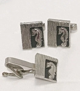Sea Horse Cuff Links Modernist Silver Tone Black Rectangle Pat. 2472958 NOTE - Picture 1 of 16