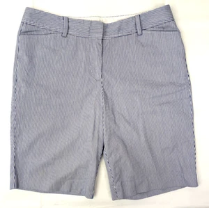 Talbots Cotton Blend Bermuda Perfect Shorts Women 8 (33x10) Blue Pin Stripe EUC - Picture 1 of 11