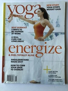 Yoga Journal Magazine Nov. 2005 ENERGIZE & FEEL TOTALLY ALIVE - Picture 1 of 4