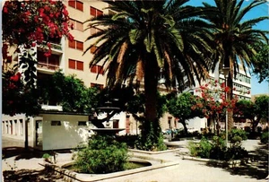 Humbert Square Gardens, Trapani, Italy Postcard c1983 - Picture 1 of 2