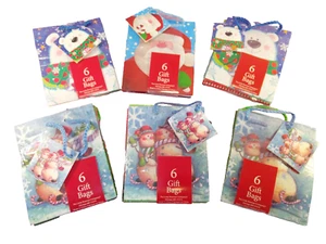 LOTE de 36 bolsas de regalo de Navidad pequeñas diseños surtidos etiquetas de muñecos de nieve de Papá Noel de 5,5 pulgadas - Imagen 1 de 10