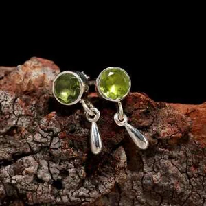 Natural Peridot Round Cut Gemstone 925 Sterling Silver Women Stud Earrings - Picture 1 of 4