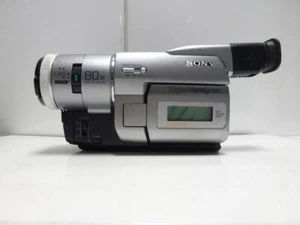Sony DCR-TRV735 Digital8 Digital Video Camera Camcorder 20x Zoom Used From Japan - Picture 1 of 9