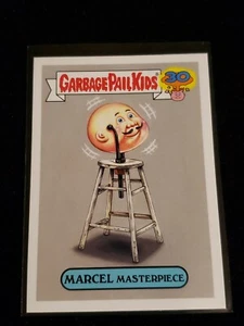 2015 Garbage Pail Kids 30th Anniversary 8a MARCEL MASTERPIECE KÜNSTLERISCHER EINFLUSS - Bild 1 von 2