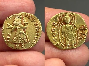 3.86g Authentic Kushan Kanishka I Buddha 1/2dinar SoLiD 19K GOLD COIN Rare!!#P42 - Picture 1 of 22