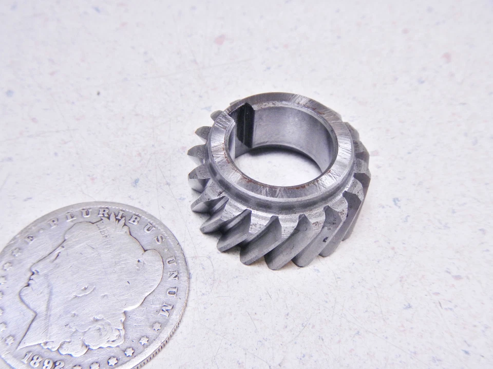 77 YAMAHA YZ80 YZ80D PRIMARY DRIVE GEAR - Imagem 1 de 1