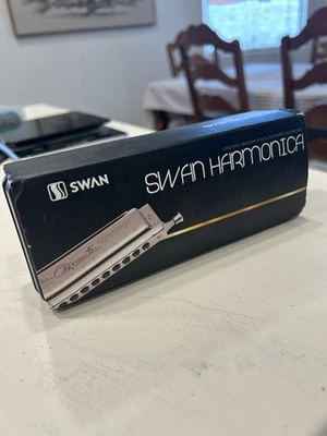 Swan Chromatic Harmonica – 10 Hole 40 Tone -New in Box - Image 1 of 3