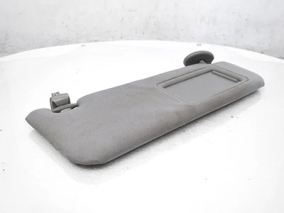 Parasol interior del lado del pasajero Toyota Camry 2012-2017 74310-33F80-B0 *gris Foto 1 de 4