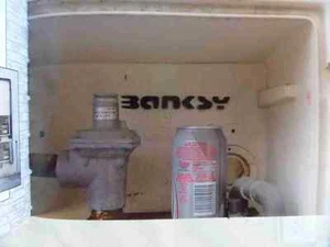 Banksy Tag In Gas Box A3 Photo Print Poster - Picture 1 of 1