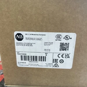 ALLEN BRADLEY REVERSING CONTACTORS. 104-C12D22              110V/120V 50/60HZ - Picture 1 of 2