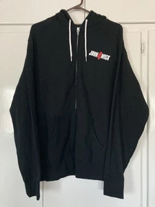 FELPA CON CAPPUCCIO JOHN WICK 4 STUNT DEPARTMENT GIACCA ZIP FILM MEMBRO CAST & CREW PROMO XL - Foto 1 di 8