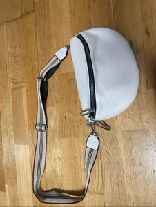 bauchtasche damen - Bild 1 von 2