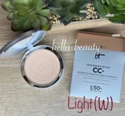 IT (LIGHT (W) ) CC+ Airbrush Perfecting Powder SPF 50+ | ~NEW~ - Image 1 of 3